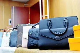 滁州南京警方携手 揭开微信朋友圈百元奢侈品骗局图片