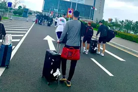 孙熔孝走了汤杰没来，武汉当代重装再出征图片