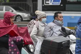 ​新闻多一度 |冷！冷！冷！北京开启降温模式 今天你穿秋裤了吗？图片