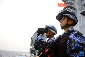 守在那片海——海军第38批护航编队执行亚丁湾护航任务记事图片