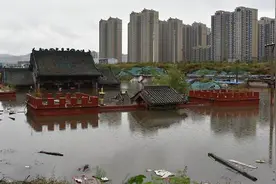 山西暴雨成灾，5万多人被转移......急需这些物资，转扩图片