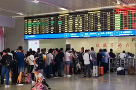 线路优化增加晚间列车 国铁济南局10月11日实行新列车运行图图片