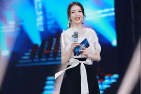 “前辈”佟丽娅给舞蹈生们的几条建议丨对话图片