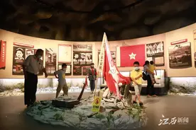 耳目一新！大余“小小红色讲解员”展风采图片