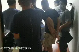 每天提空ATM机！2个月取款2000万！你被骗的钱就是这么没的……图片
