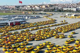 英媒：一张车牌21.4万英镑，伊斯坦布尔出租车行业的“黑暗世界”图片