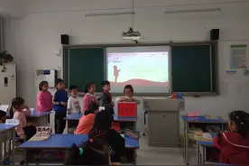 爱心+暖心！郑州高新外小五龙口校区举行慈善日捐款活动图片