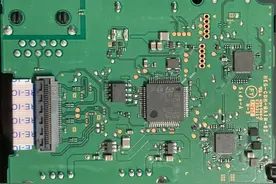 OLED版Switch底座拆解 疑似发现4K输出芯片图片