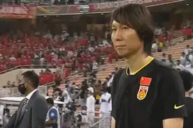 此时此刻的李铁，在想什么呢？图片