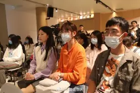 理想之城编剧谈职场爽剧影响年轻人职业观：职场绝不是电视剧里简简单单上下班图片