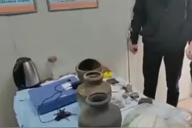 安徽阜阳一工地挖出汉代古墓，墓葬已严重破坏图片