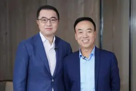 十年陪伴，共攀新高——恭贺孩子王创业板成功上市图片