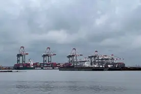 华尔街观察｜实地探访美国东海岸最大港口，供应链短缺带来严重蝴蝶效应图片