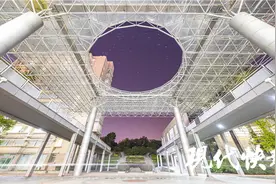 耗时1年！江苏一大学生自制校园风光大片图片