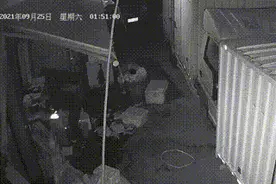 为给妻子生活仪式感，男子竟想出这招“惊喜”，结果警察找上了门图片