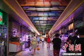 广州东山肉菜市场独具情怀 引“大湾区哥哥”来打卡图片
