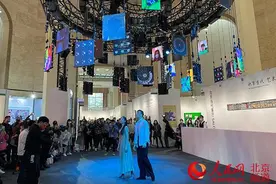 北京当代艺博会开幕 为首都百姓呈现艺术胜景图片