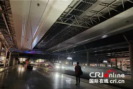 探秘鲜为人知的高铁工种图片