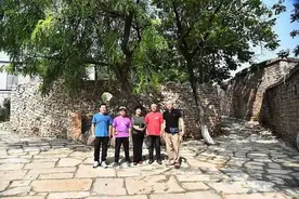 《游山恋》作者，侯保军图片