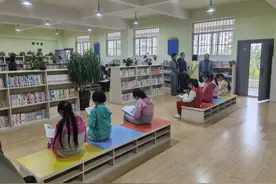 市委宣传部到麒麟区开展新闻出版和“扫黄打非”专项检查工作图片