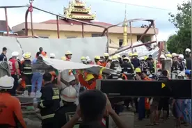 缅甸仰光一在建房屋倒塌 3名建筑工人遇难图片