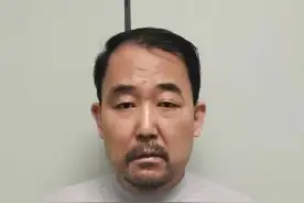 关于公开征集杨阿三等人涉嫌违法犯罪线索的通告图片