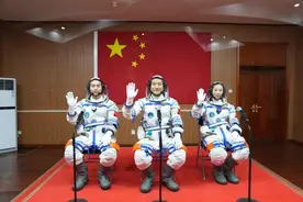 真相与常识（65）｜神舟十三号与神舟十二号，有什么不同？图片