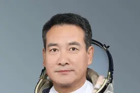 翟志刚：航天英雄再问苍穹图片
