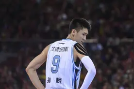 孙大圣再见！北控男篮宣布孙悦退役，“这20年，我交代得过去”图片