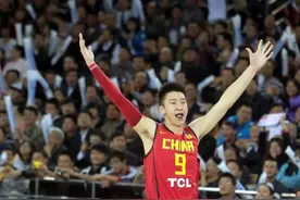 征战21年，篮球运动员孙悦退役图片