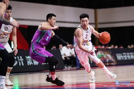 潜力无限！20岁北控新星廖三宁CBA首秀砍下全场最高25分图片