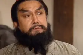 “要让吕布再霸气一点，比原著还霸气！”图片