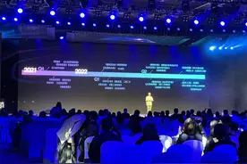 有人尝试新节目，有人重拾老IP，观众会想看啥图片