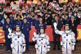 太空生活怎么样？看这里图片