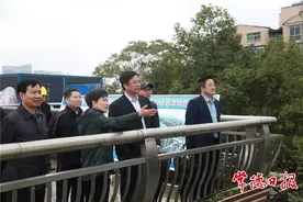 邹文辉实地督导武陵大桥维修加固工程图片