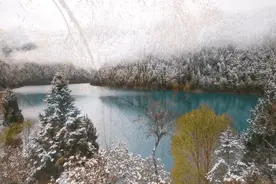 当深秋邂逅初雪｜看，四川的秋天有多仙！图片