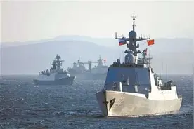 夜探南昌舰——“海上联合-2021”中方参演舰艇深夜航渡见闻图片