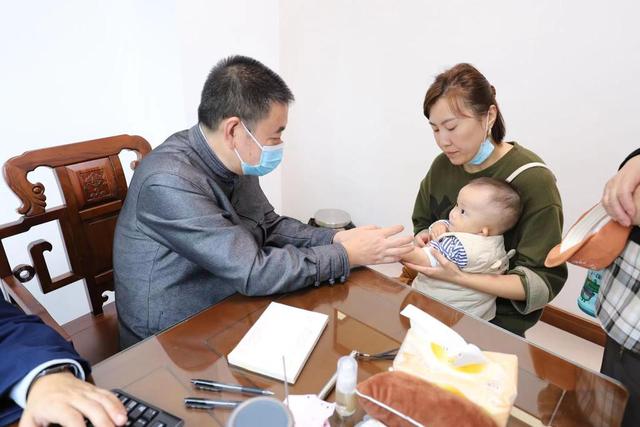 落户华阳！守护三代四川人的肖小儿国医馆新馆接诊