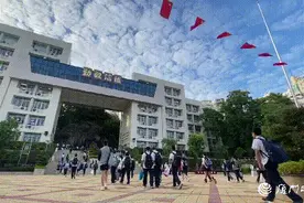 厦门中小学幼儿园全面恢复线下教学！近80万学生返校，现场直击图片