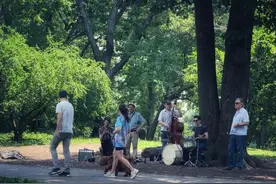 非常长夏非常纽约图片