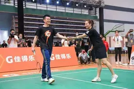 羽坛“雅思组合”迈出重返巅峰第一步图片