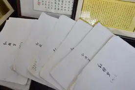 抄300万字四大名著无一涂改，南昌86岁老人是怎么做到的？视频封面