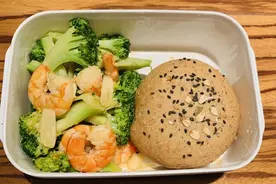 一周减脂午餐这样吃，换个口味换种心情图片