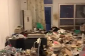 干净帅小伙租房2年垃圾却堆积1米高宛如垃圾场，房东直呼“太吓人”图片