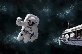 当宇航员很酷，但也有人看个宇宙星空的图片、视频都会心悸恐惧图片