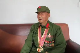 93岁长津湖战役老兵：弟弟，你向往的好日子，我替你过图片