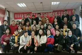 传承中医艾灸 解决就近就业图片
