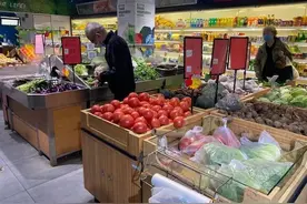 菜价都快赶上猪肉价了！这波异于往年的涨价潮，或跟这一因素有关图片