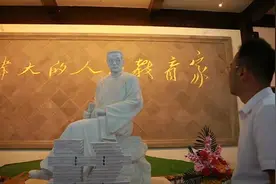 陶侃谈曾祖父——做传播陶行知的“火种”图片