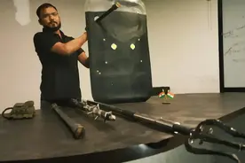 中印边境冲突后，印军定制了一批“非致命性武器”…图片